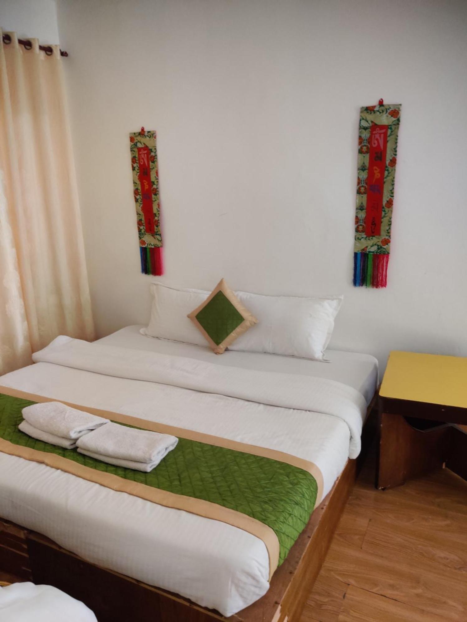 Hotel Akash - Luxury Hotel In Mcleodganj McLeod Ganj Esterno foto