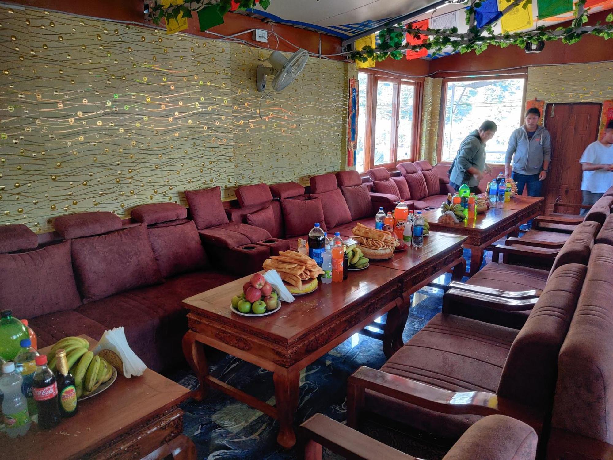 Hotel Akash - Luxury Hotel In Mcleodganj McLeod Ganj Esterno foto